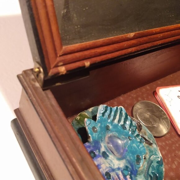 Vintage/Antique Gold and Blue Jewelry Box (needs TLC) - Picture 10 of 13